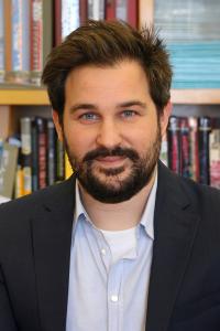 Ari Shechter, PhD Profile Headshot