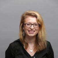 Headshot of Elisabeth Swift