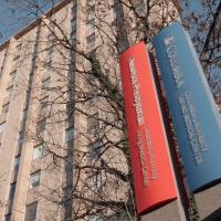 External view of the Herbert Irving Pavillion at CUIMC.